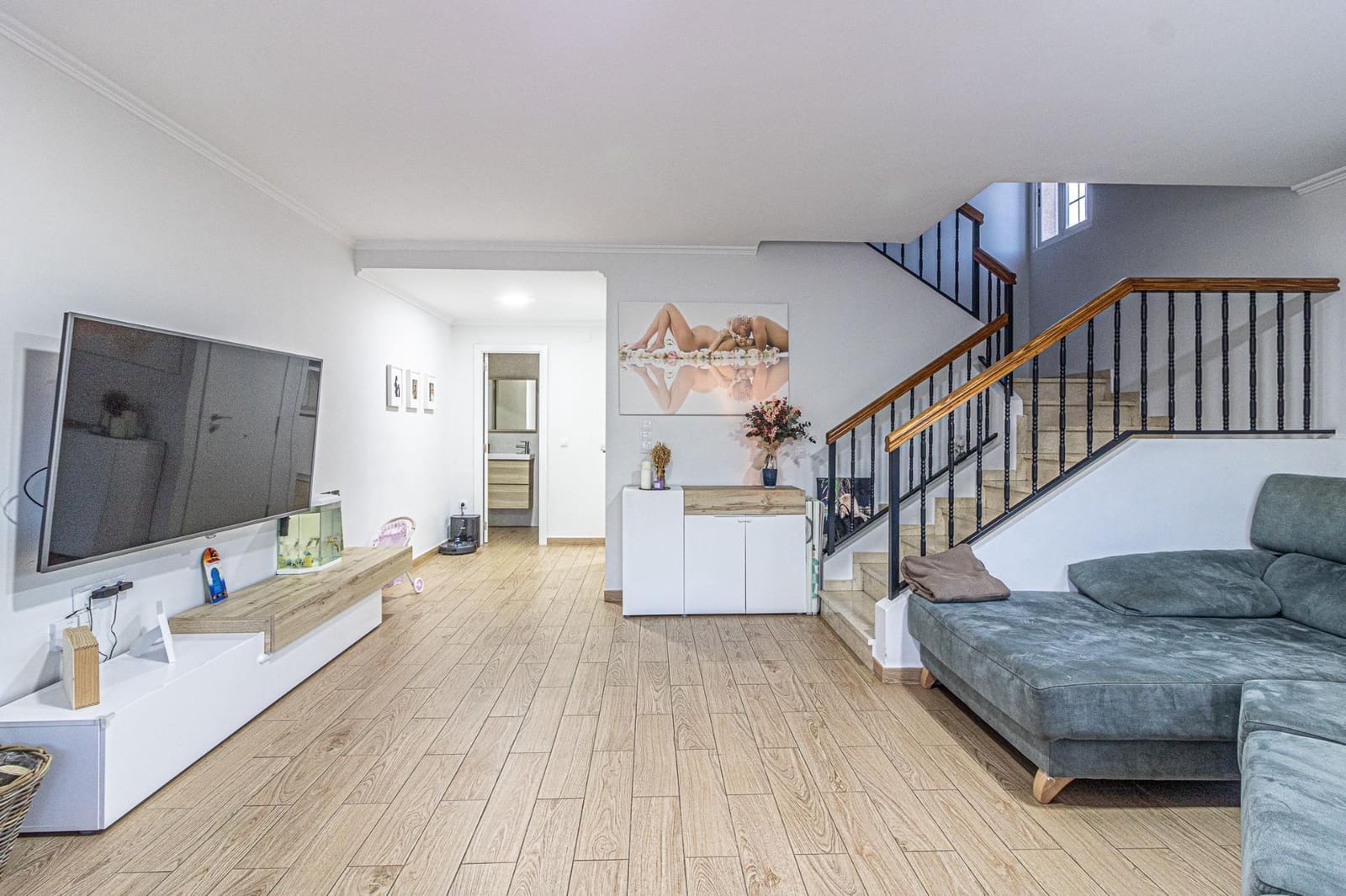 3 slaapkamer Rijtjeshuis te koop in Alberic met garage - € 215.000 (Ref: 9403534)