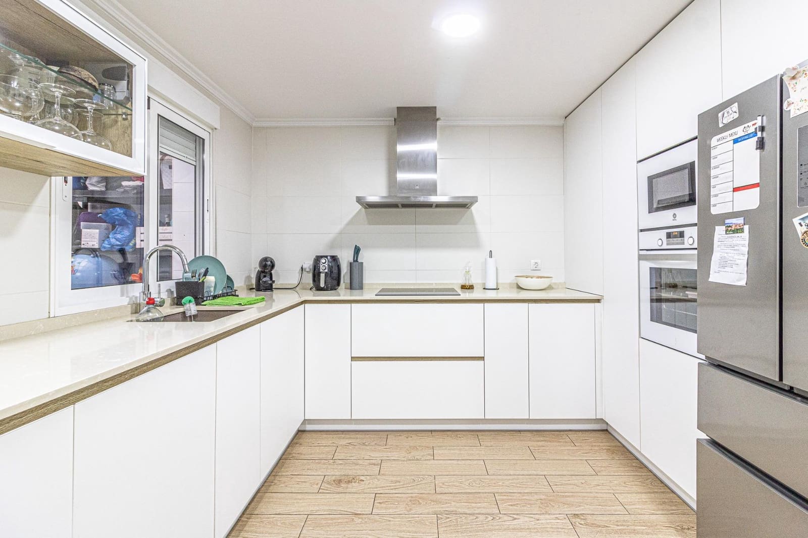 3 slaapkamer Rijtjeshuis te koop in Alberic met garage - € 215.000 (Ref: 9403534)