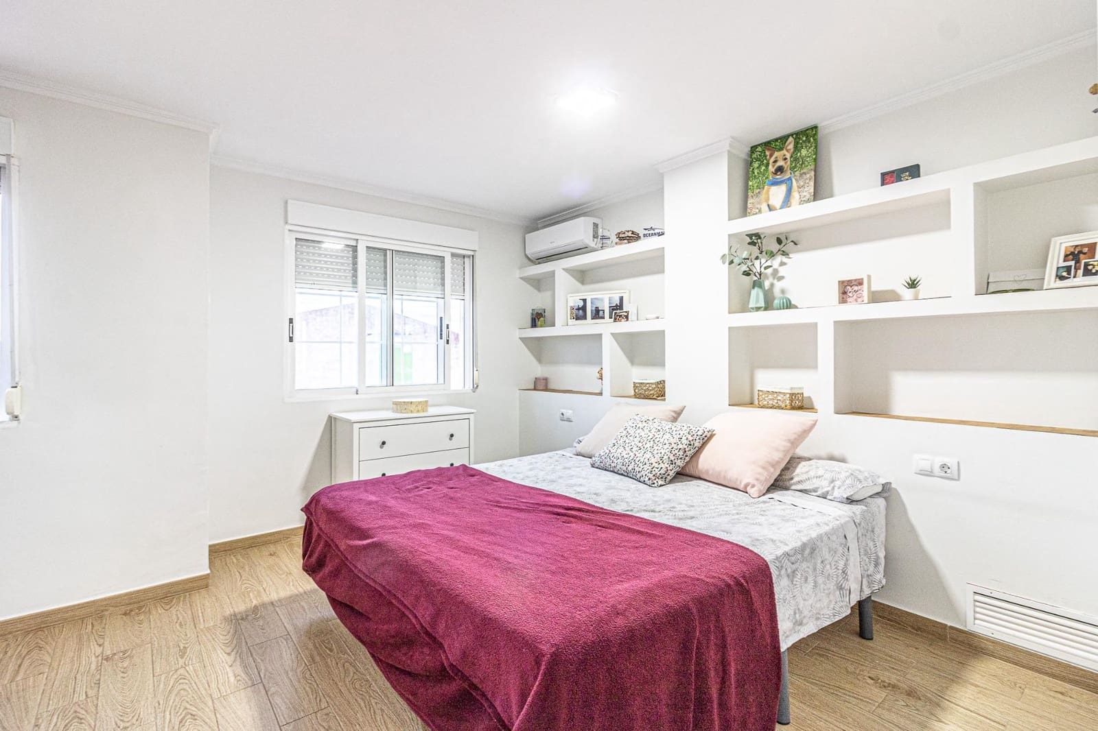 3 slaapkamer Rijtjeshuis te koop in Alberic met garage - € 215.000 (Ref: 9403534)