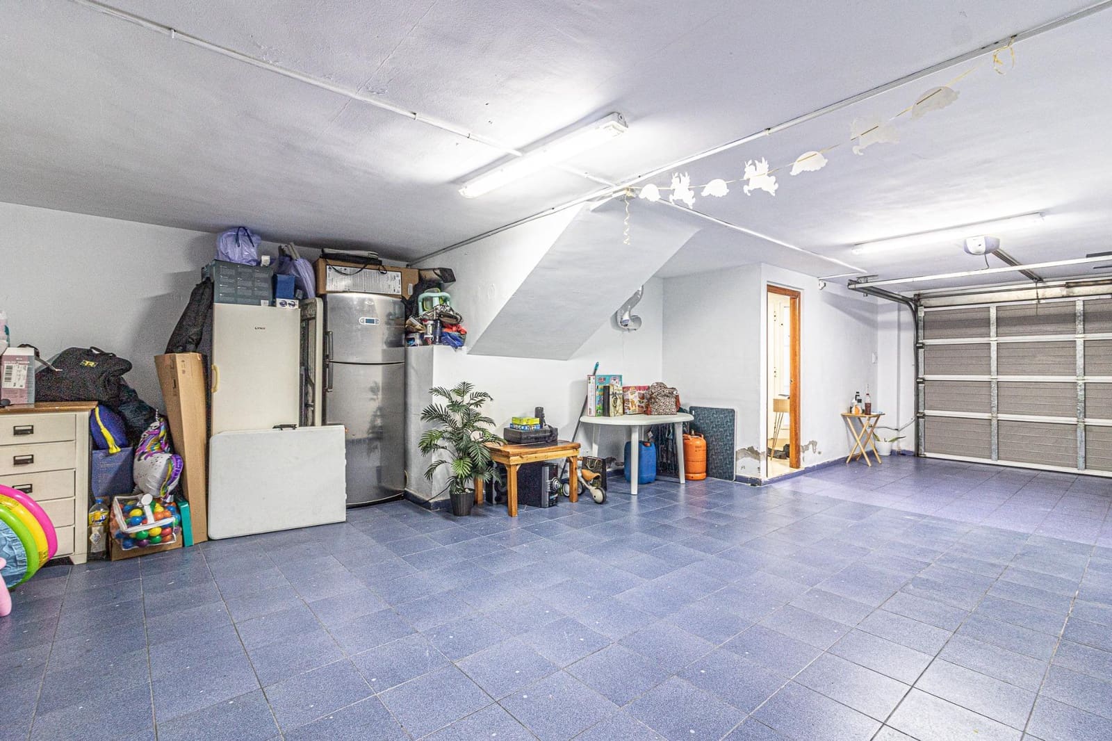 3 slaapkamer Rijtjeshuis te koop in Alberic met garage - € 215.000 (Ref: 9403534)