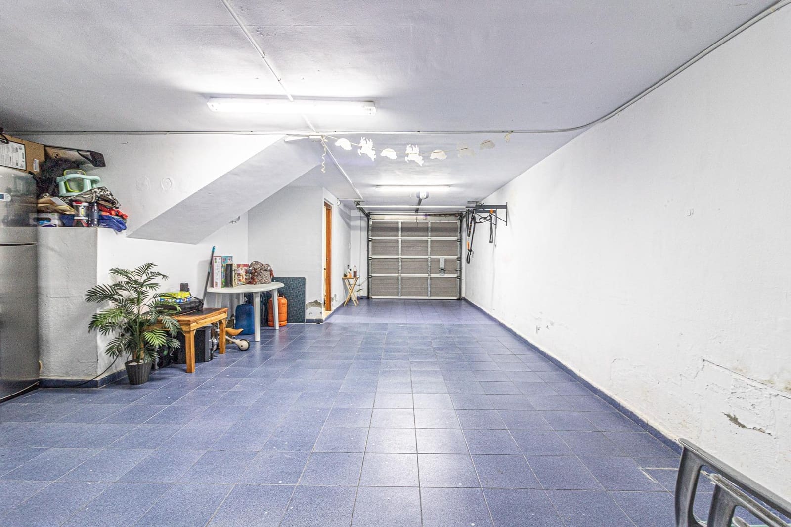 3 slaapkamer Rijtjeshuis te koop in Alberic met garage - € 215.000 (Ref: 9403534)