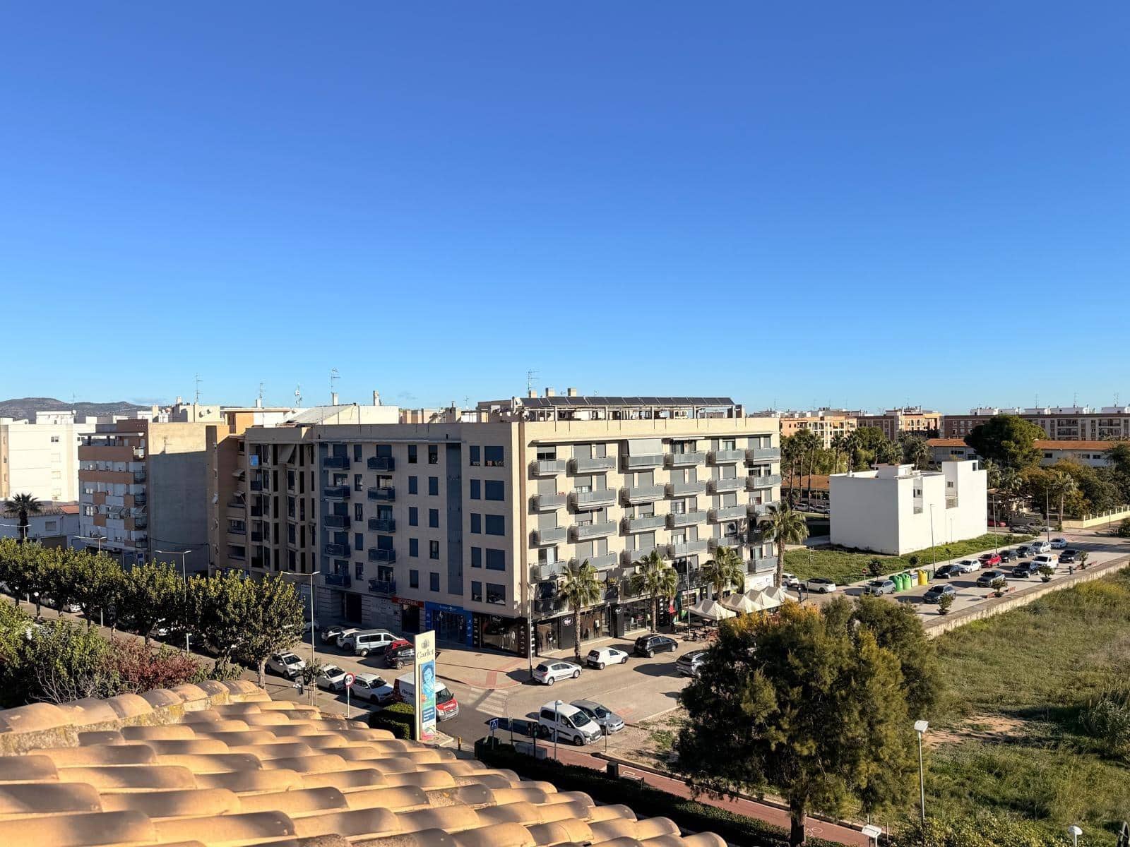 4 makuuhuone Kattohuoneisto myytävänä paikassa Carlet - 200 000 € (Ref: 9406578)