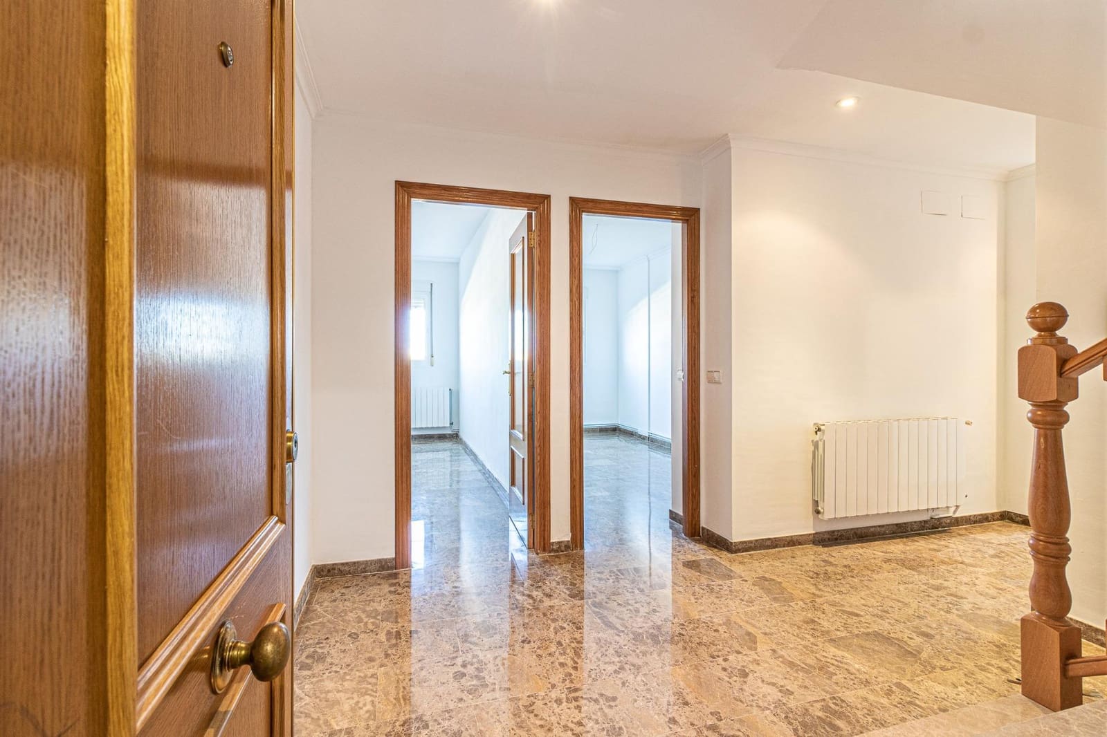 4 makuuhuone Kattohuoneisto myytävänä paikassa Carlet - 200 000 € (Ref: 9406578)