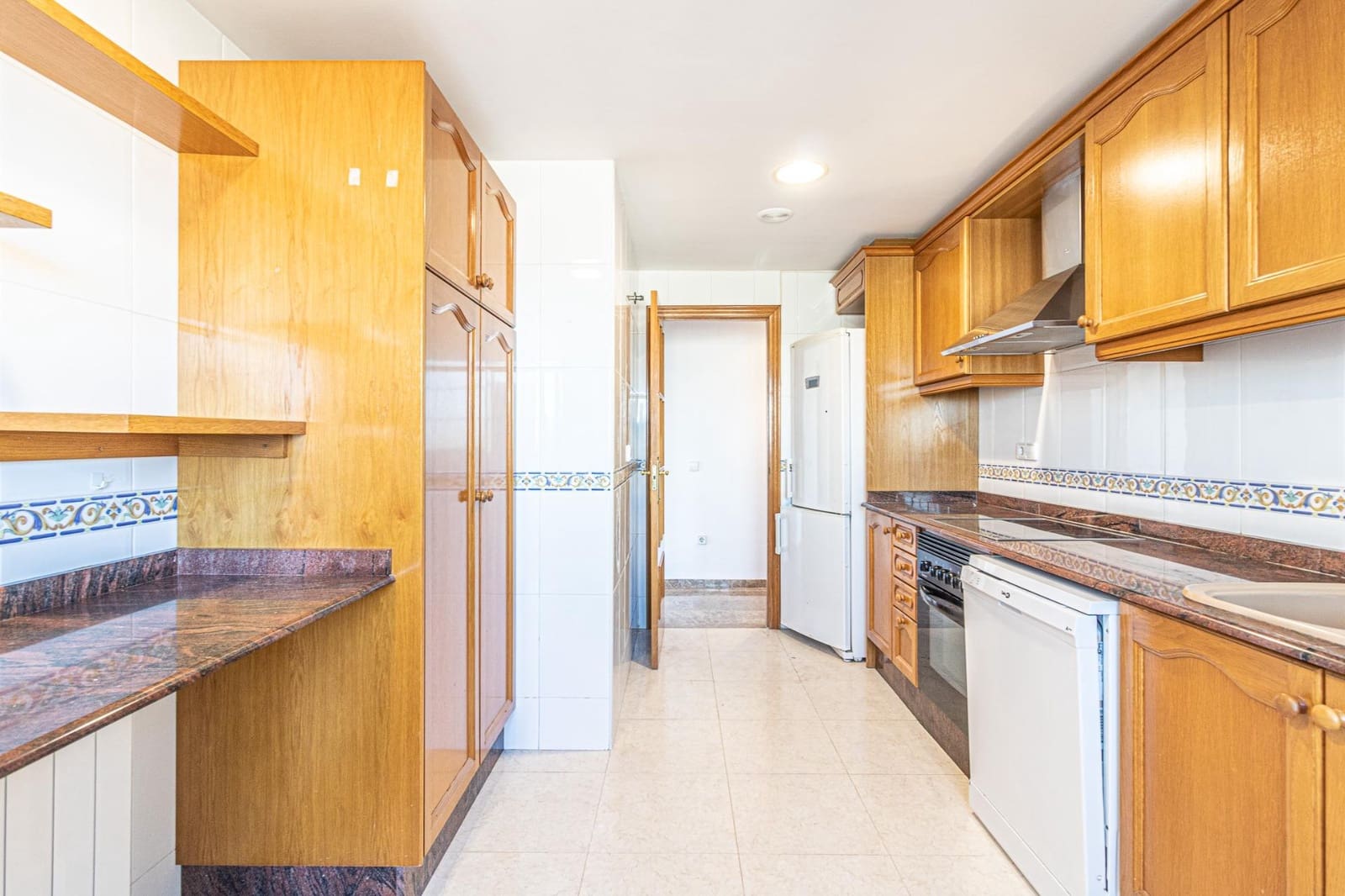 4 makuuhuone Kattohuoneisto myytävänä paikassa Carlet - 200 000 € (Ref: 9406578)