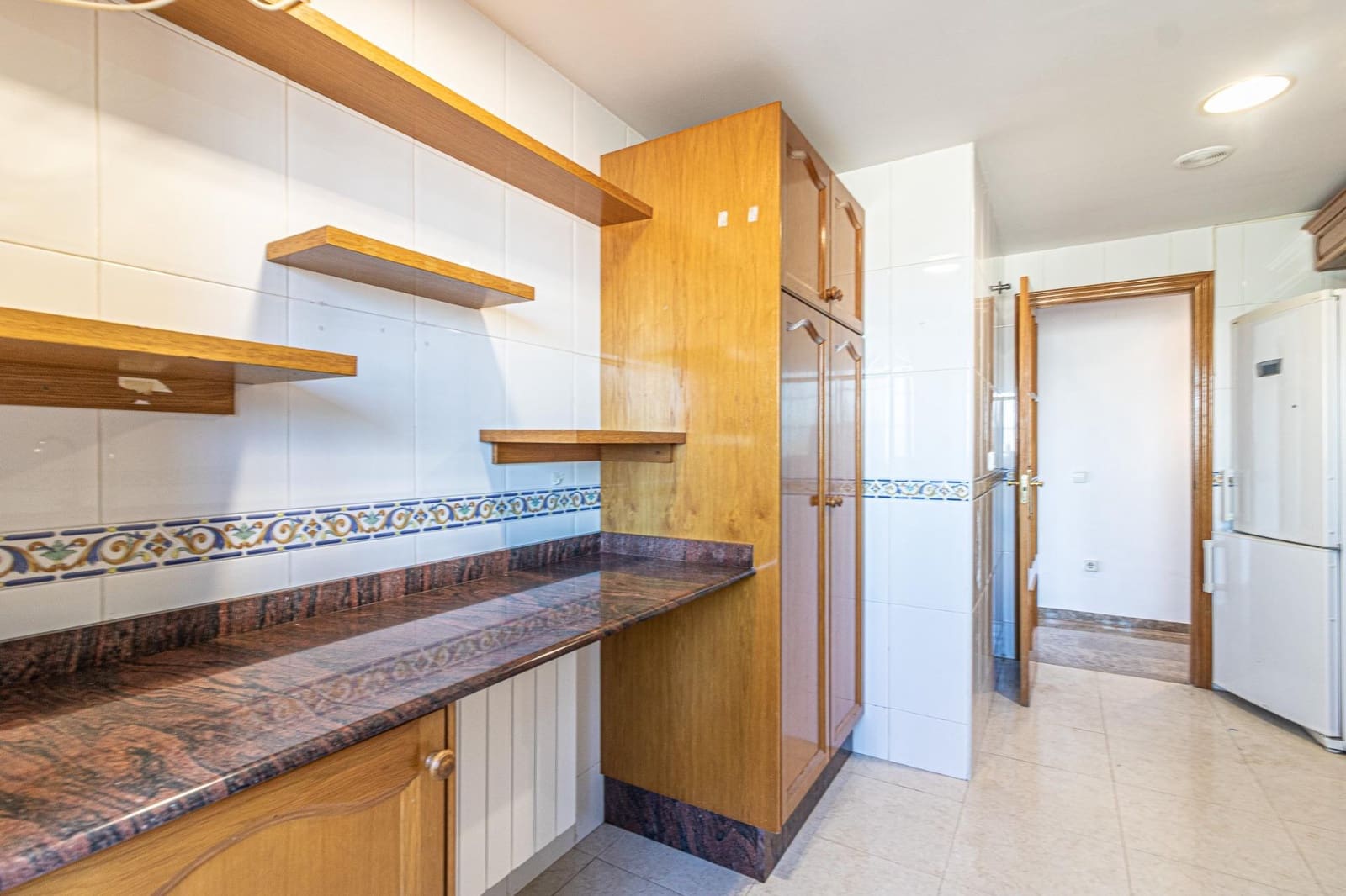 4 makuuhuone Kattohuoneisto myytävänä paikassa Carlet - 200 000 € (Ref: 9406578)