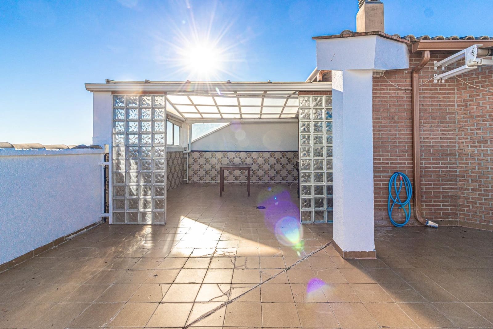 4 makuuhuone Kattohuoneisto myytävänä paikassa Carlet - 200 000 € (Ref: 9406578)