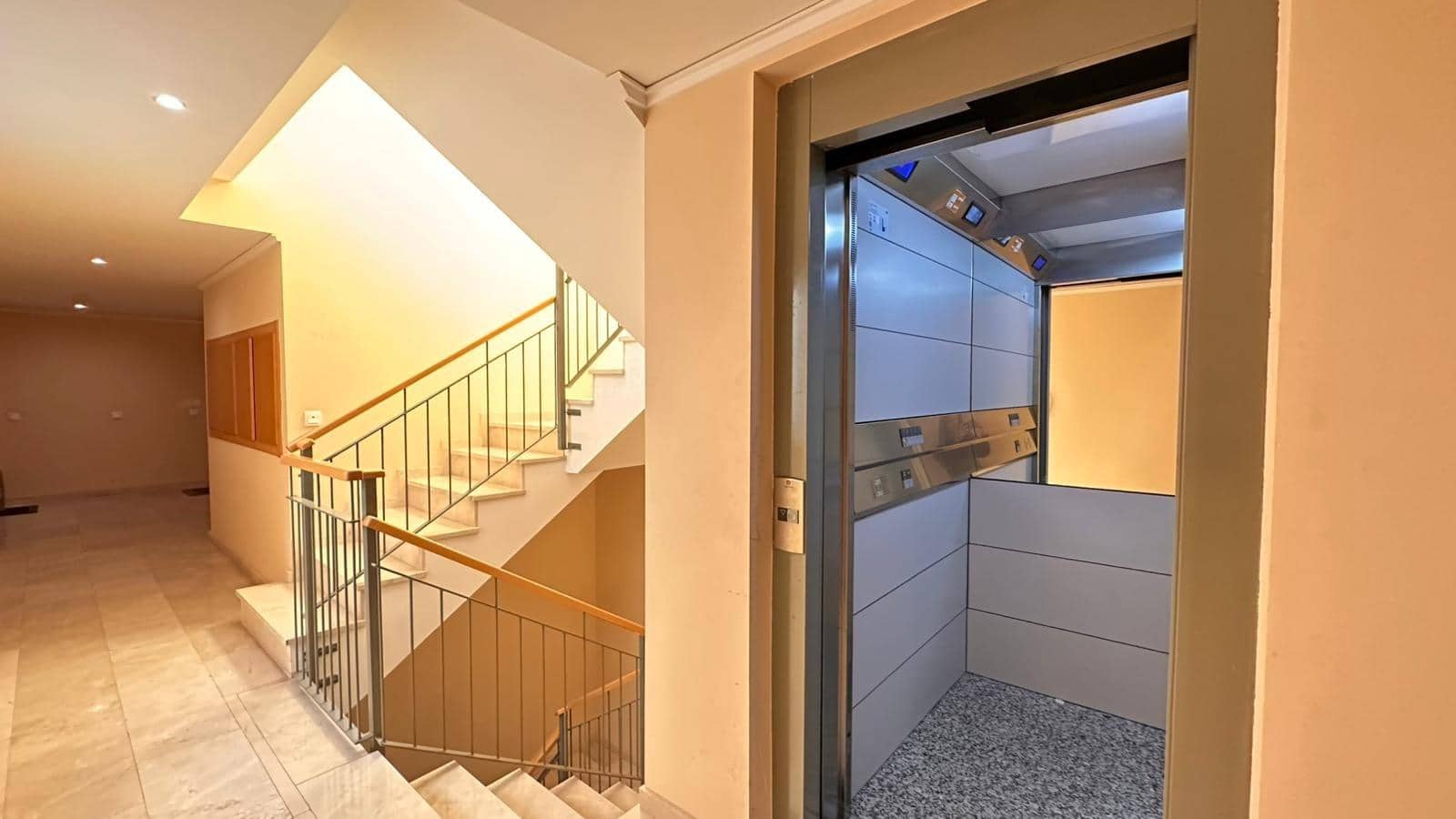 3 chambre Appartement à vendre à Masalaves - 133 000 € (Ref: 9416021)