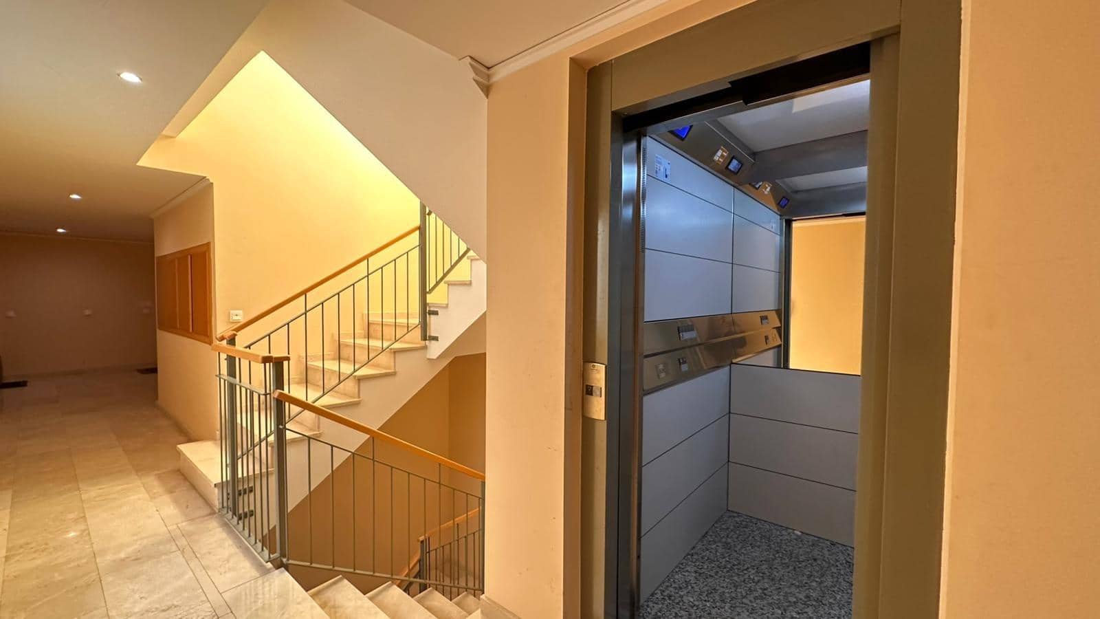 3 chambre Appartement à vendre à Masalaves - 133 000 € (Ref: 9416021)