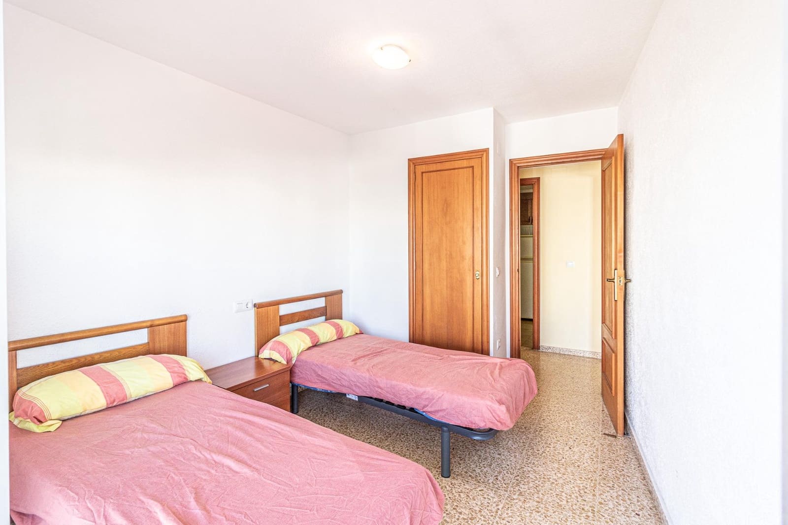 3 quarto Apartamento para venda em Gandia com piscina - 200 000 € (Ref: 9419921)