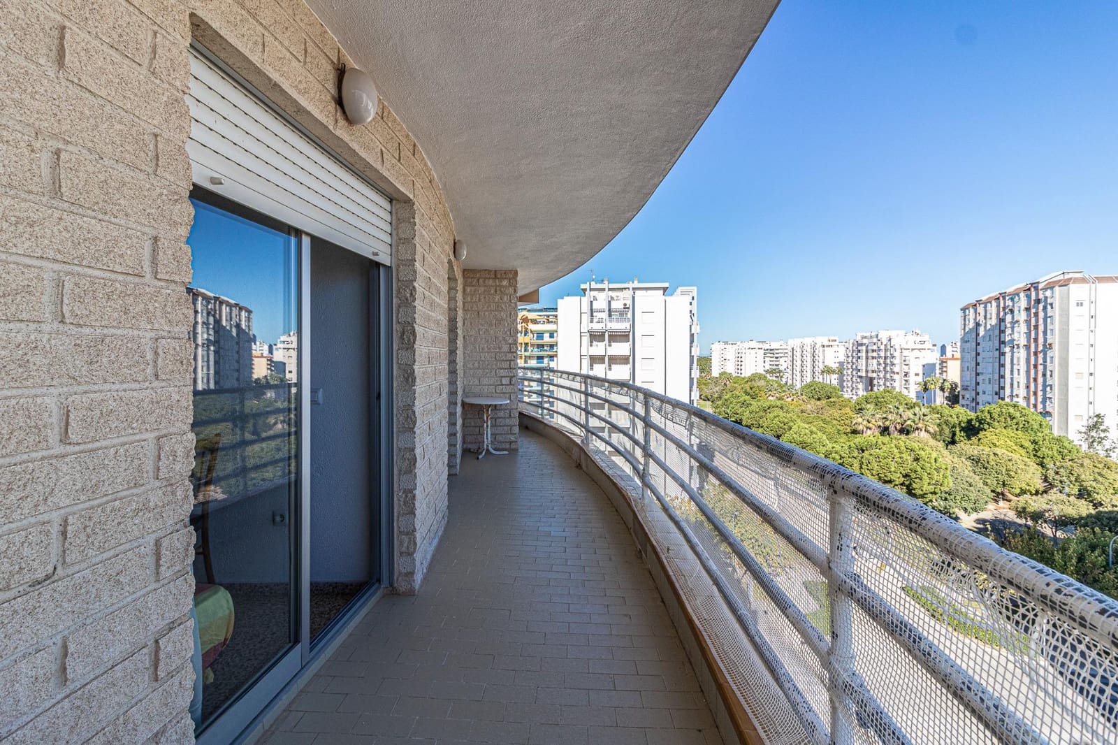 3 quarto Apartamento para venda em Gandia com piscina - 200 000 € (Ref: 9419921)