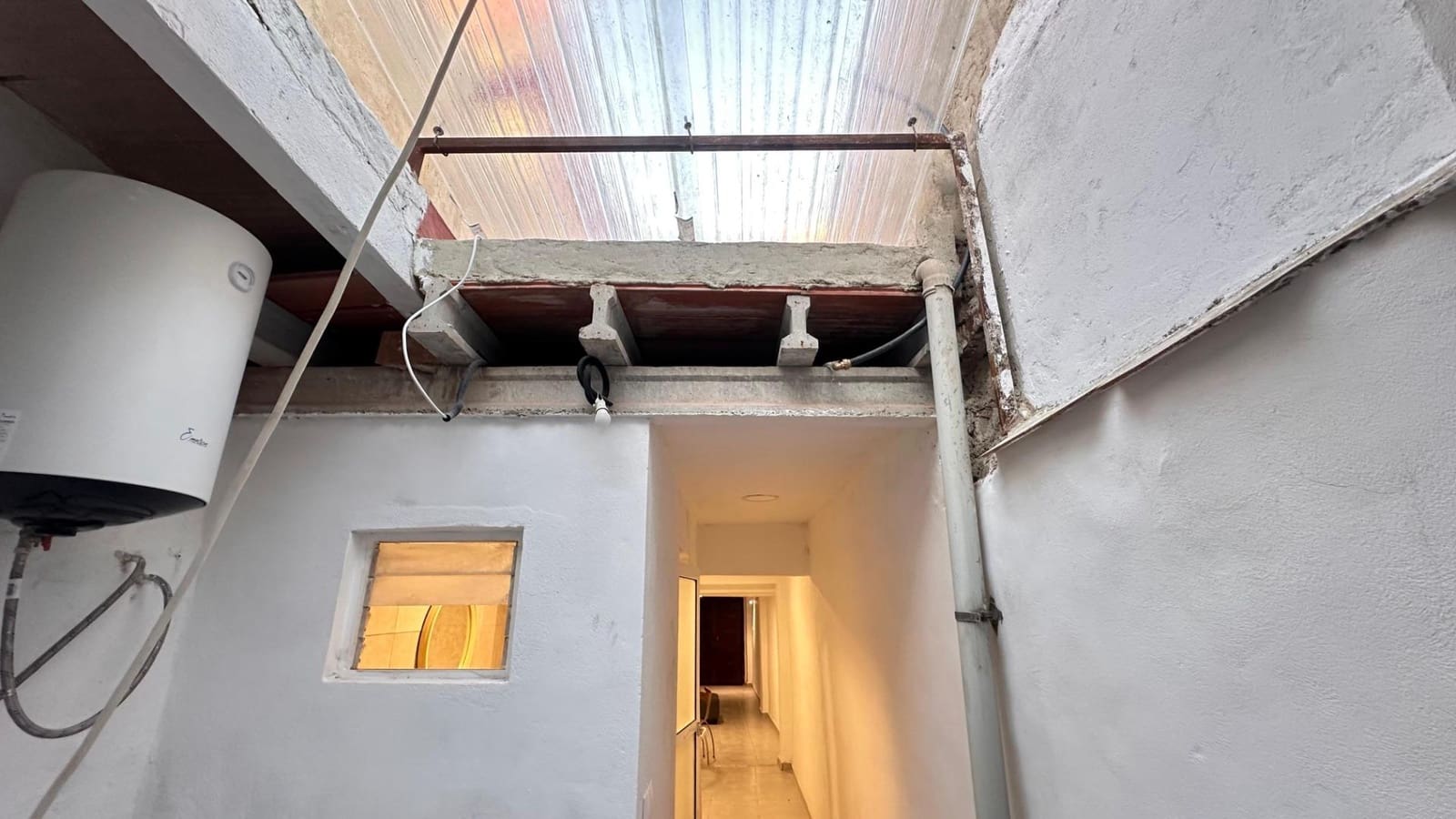 3 makuuhuone Omakotitalo myytävänä paikassa Alberic - 75 000 € (Ref: 9427412)