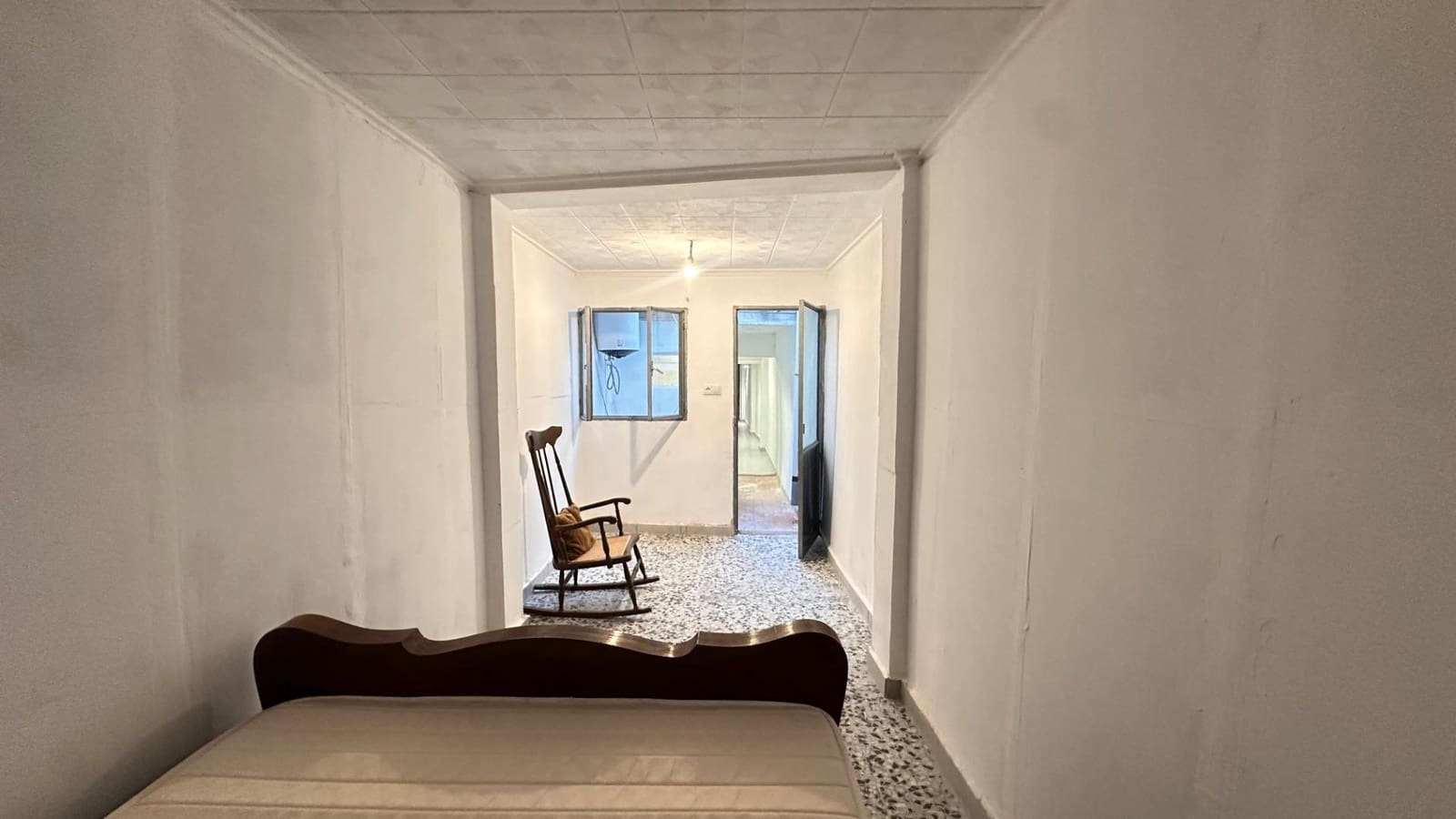 3 makuuhuone Omakotitalo myytävänä paikassa Alberic - 75 000 € (Ref: 9427412)