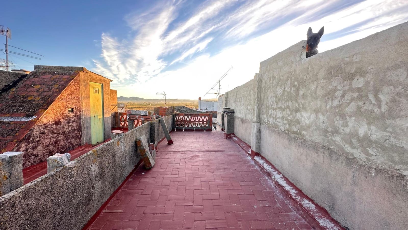 3 makuuhuone Omakotitalo myytävänä paikassa Alberic - 75 000 € (Ref: 9427412)