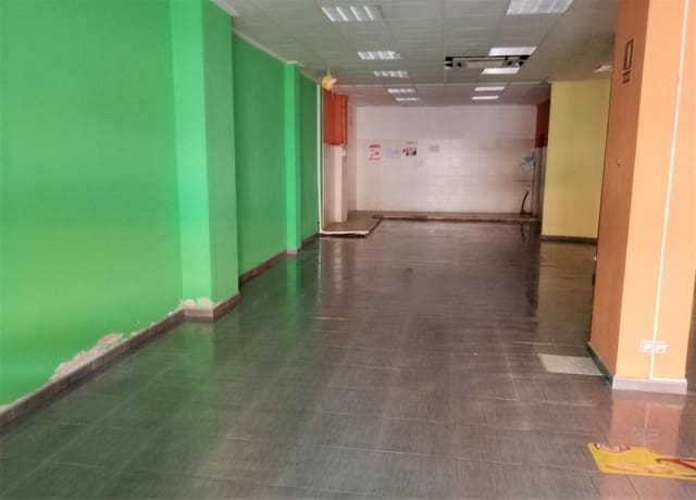Commercial for sale in Xàtiva - € 146,000 (Ref: 9435182)