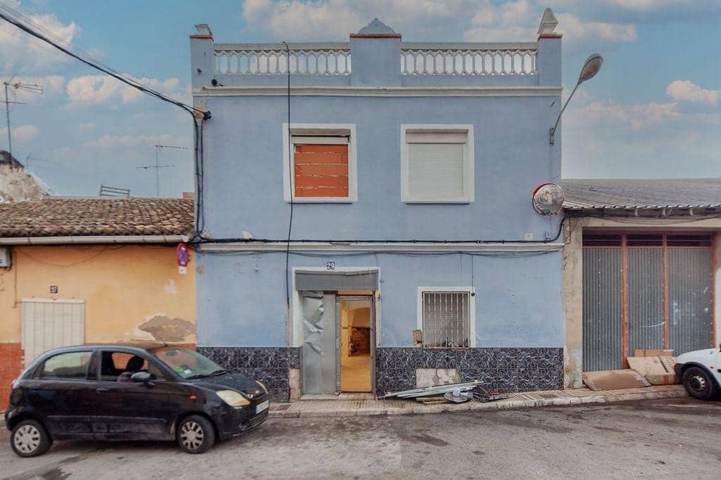 3 soverom Hus til salgs i Alzira - € 49 000 (Ref: 9436373)