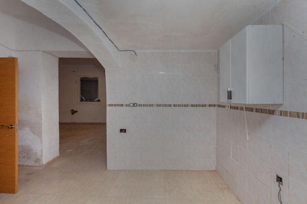 3 soverom Hus til salgs i Alzira - € 49 000 (Ref: 9436373)