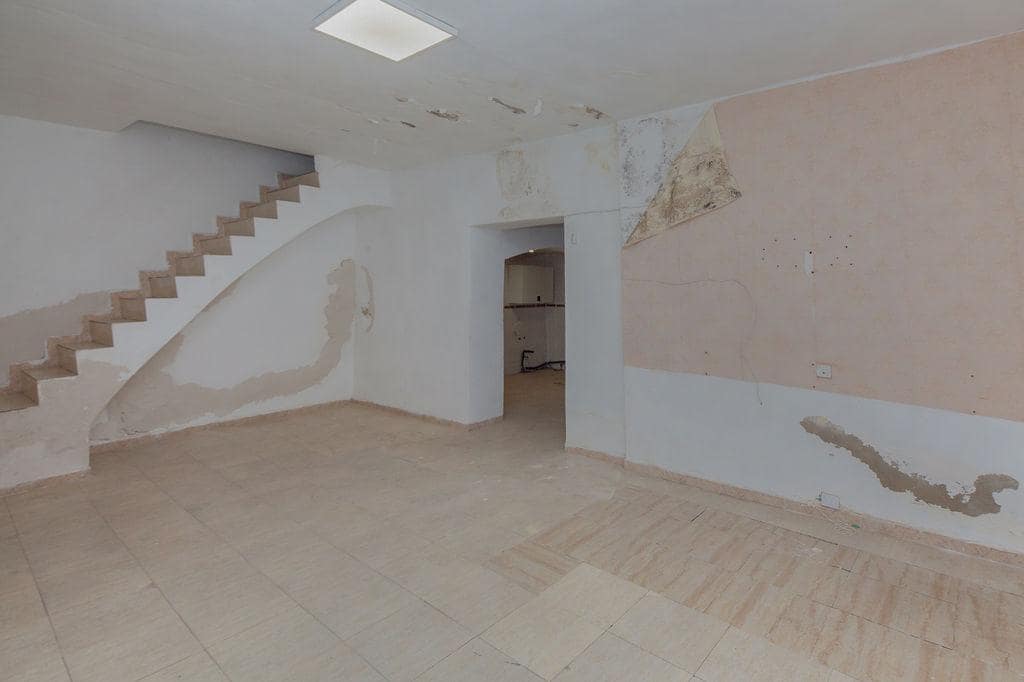 3 soverom Hus til salgs i Alzira - € 49 000 (Ref: 9436373)