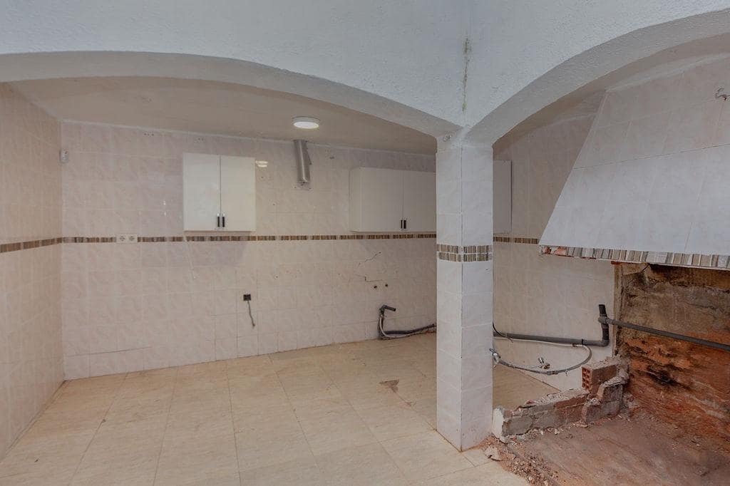 3 soverom Hus til salgs i Alzira - € 49 000 (Ref: 9436373)