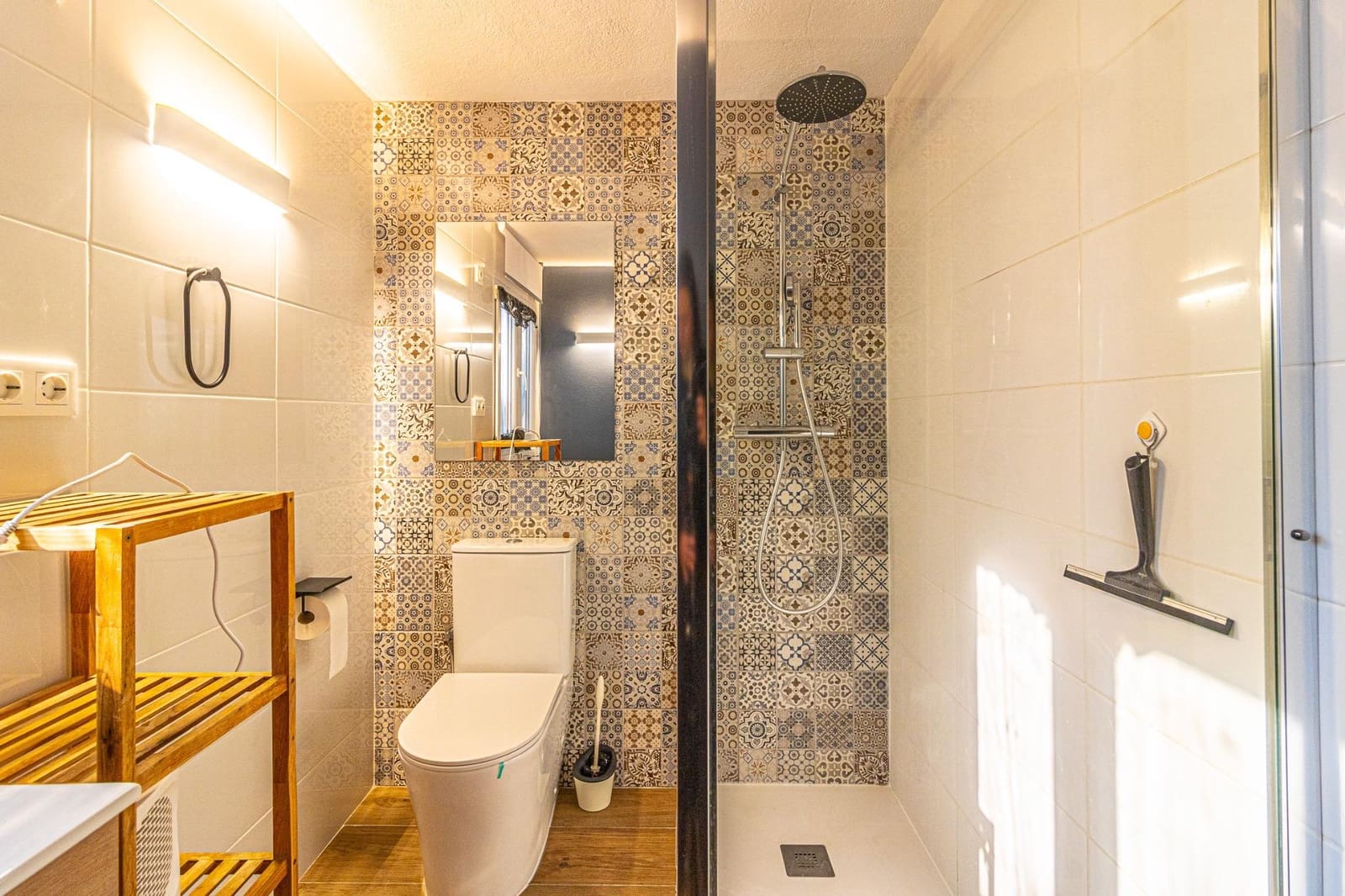 3 soverom Villa til salgs i Alberic med svømmebasseng garasje - € 295 000 (Ref: 9437573)