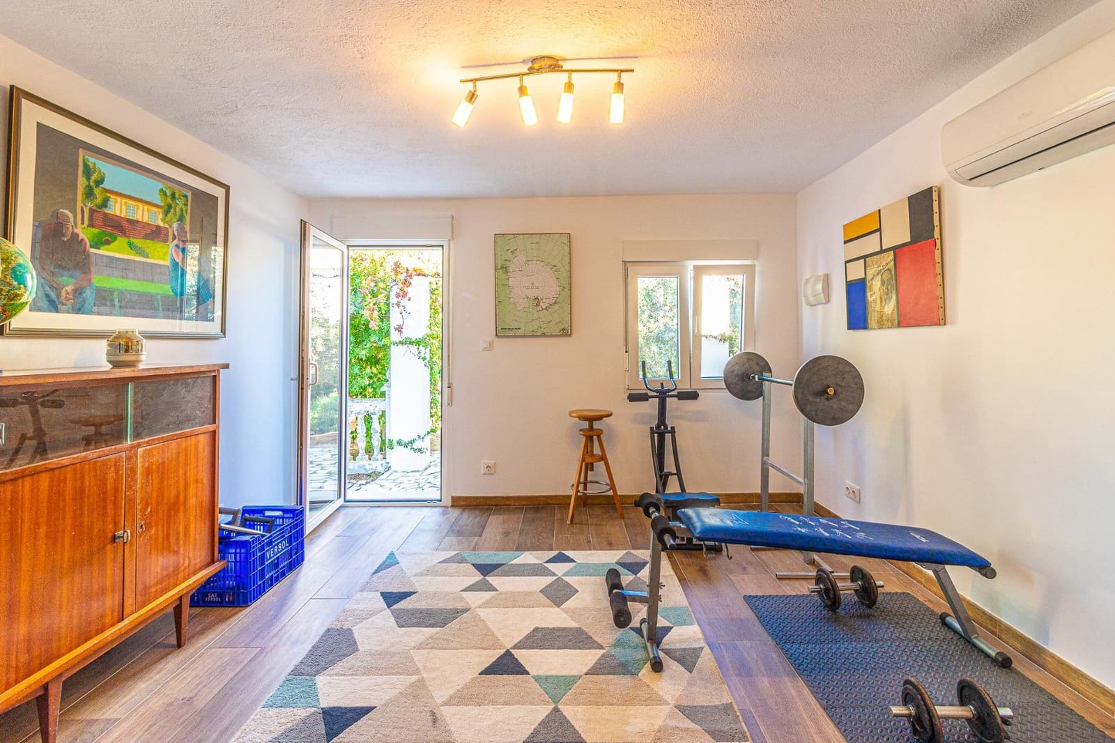 3 soverom Villa til salgs i Alberic med svømmebasseng garasje - € 295 000 (Ref: 9437573)