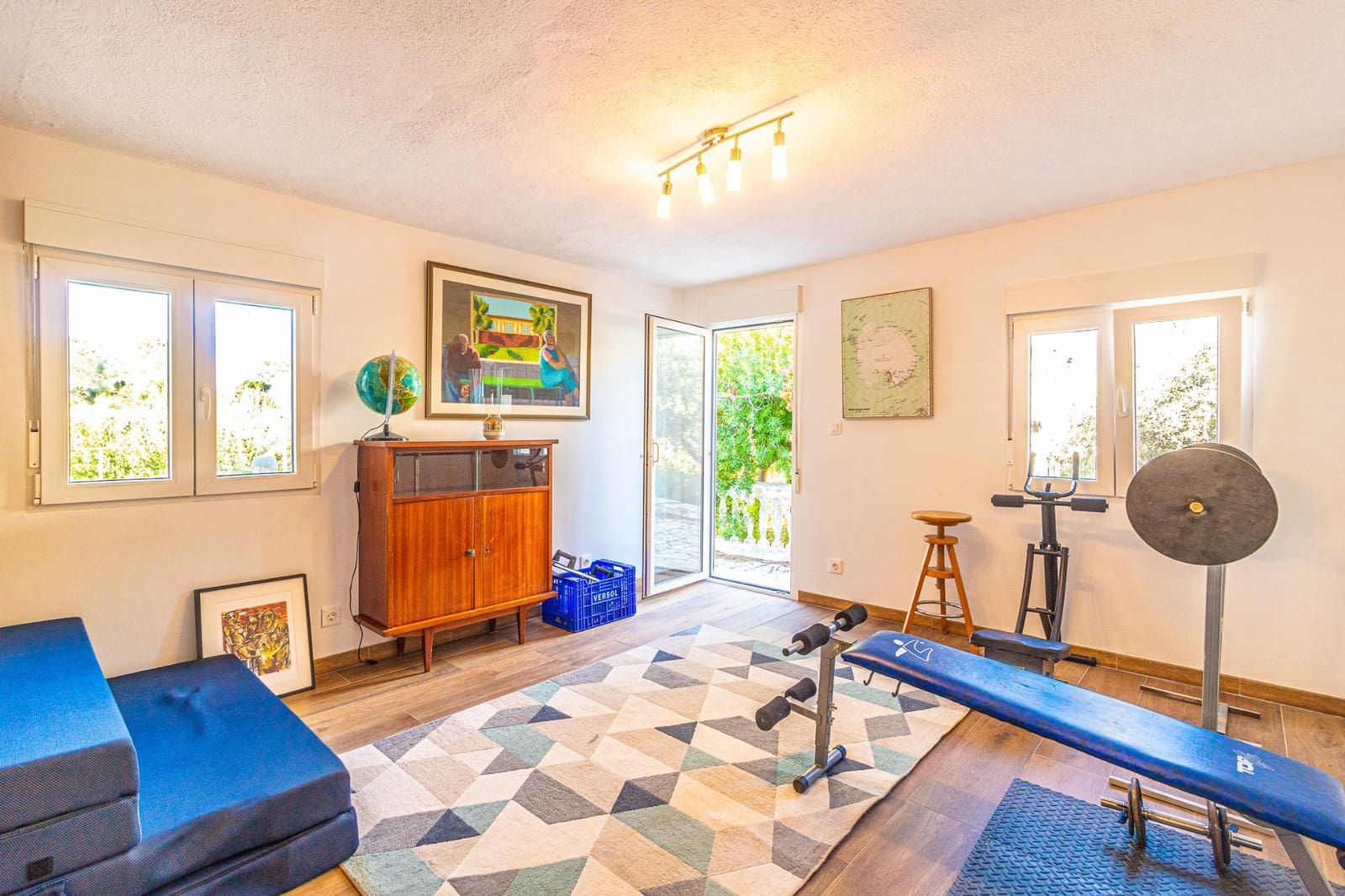 3 soverom Villa til salgs i Alberic med svømmebasseng garasje - € 295 000 (Ref: 9437573)