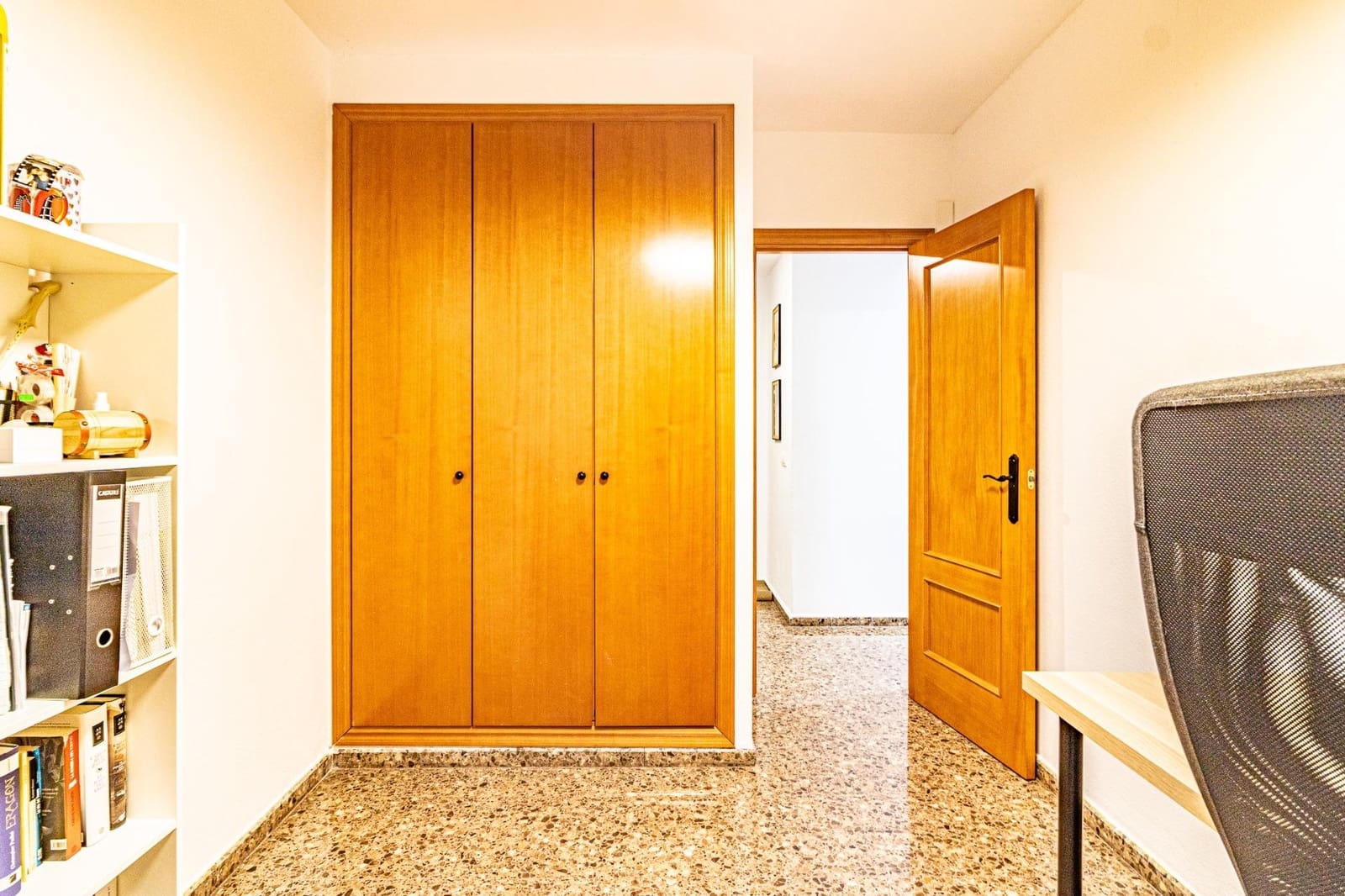 3 slaapkamer Flat te koop in Alginet - € 200.000 (Ref: 9449567)