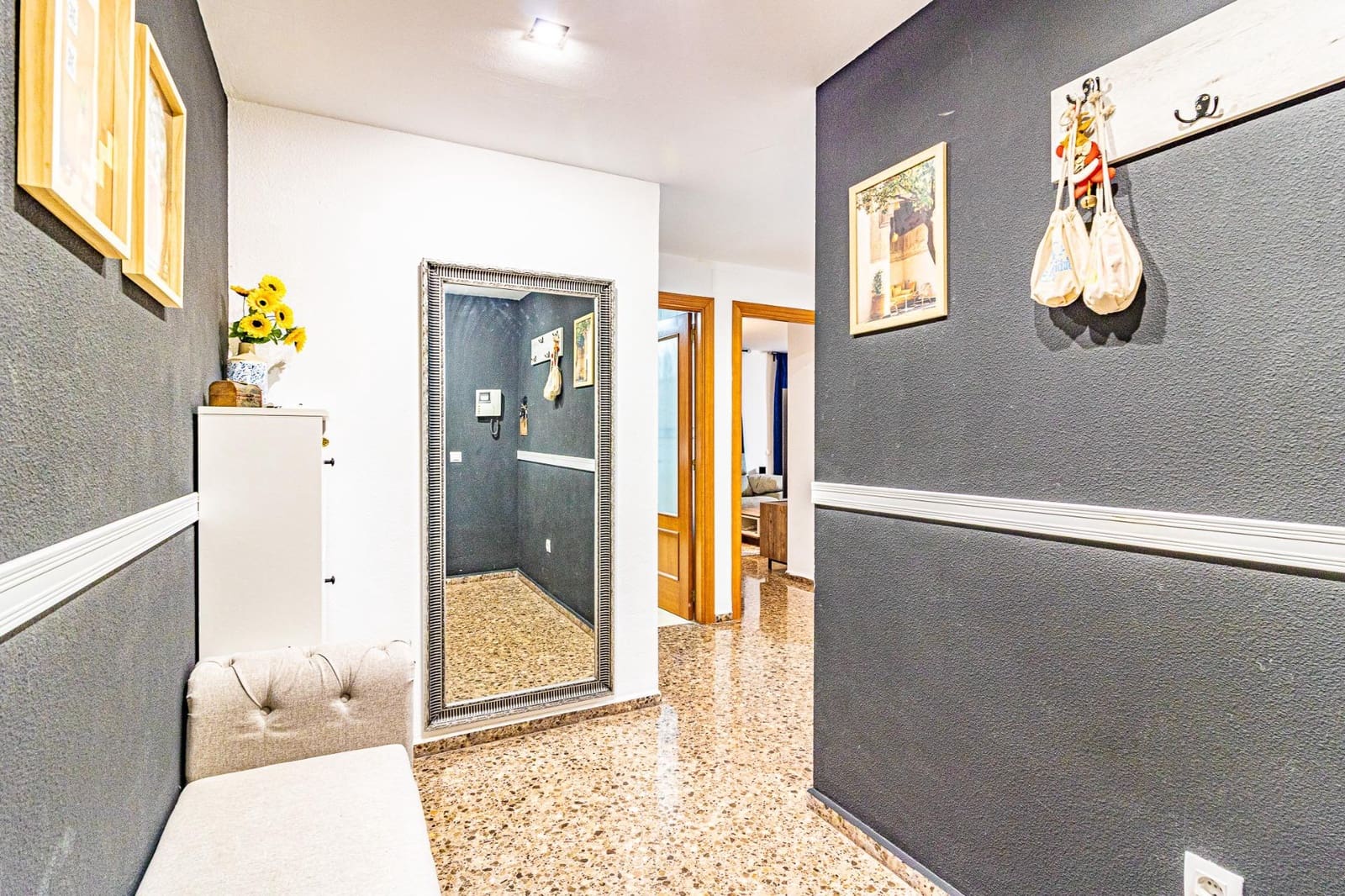 3 slaapkamer Flat te koop in Alginet - € 200.000 (Ref: 9449567)