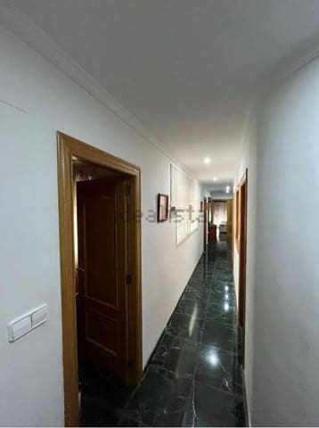 4 soverom Leilighet til salgs i Llombai - € 159 500 (Ref: 9449568)