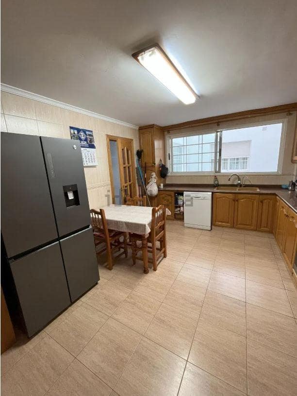 4 soverom Leilighet til salgs i Llombai - € 159 500 (Ref: 9449568)