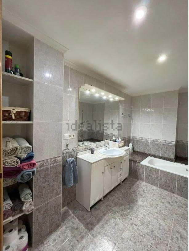 4 soverom Leilighet til salgs i Llombai - € 159 500 (Ref: 9449568)