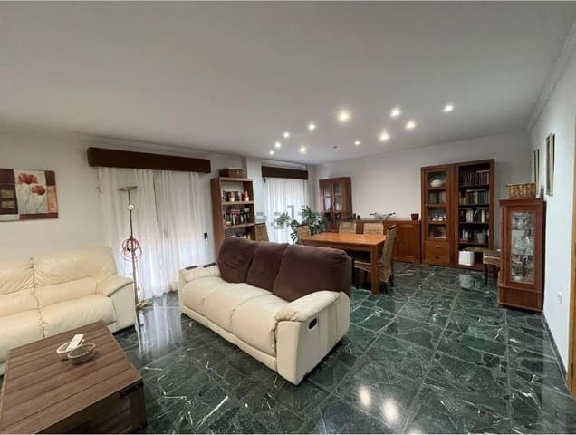 4 soverom Leilighet til salgs i Llombai - € 159 500 (Ref: 9449568)