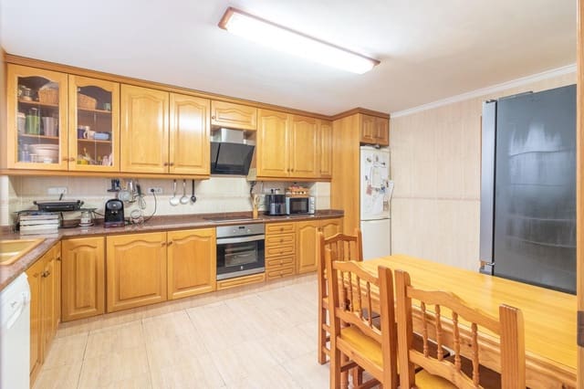 4 Zimmer Wohnung zu verkaufen in Llombai - 159.500 € (Ref: 9449568)