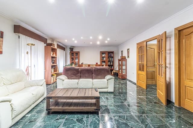 4 Zimmer Wohnung zu verkaufen in Llombai - 159.500 € (Ref: 9449568)