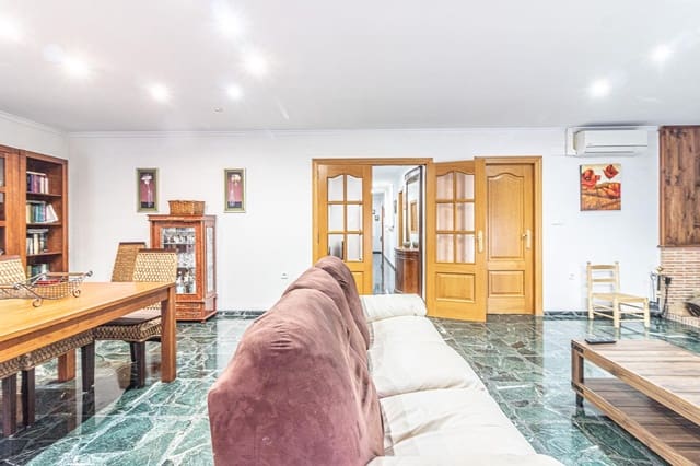 4 Zimmer Wohnung zu verkaufen in Llombai - 159.500 € (Ref: 9449568)