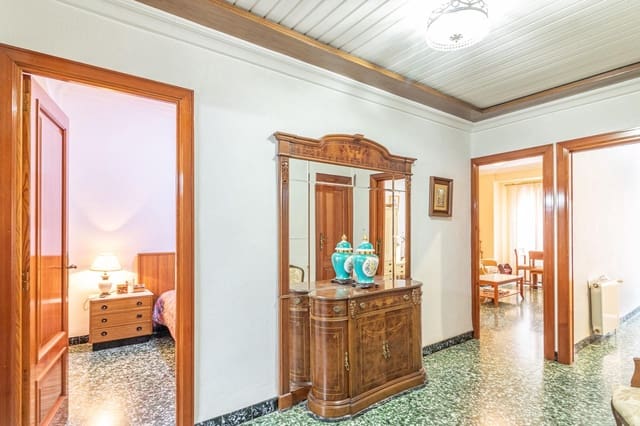 Casa de 3 habitaciones en Carlet en venta con garaje - 190.000 € (Ref: 9462503)