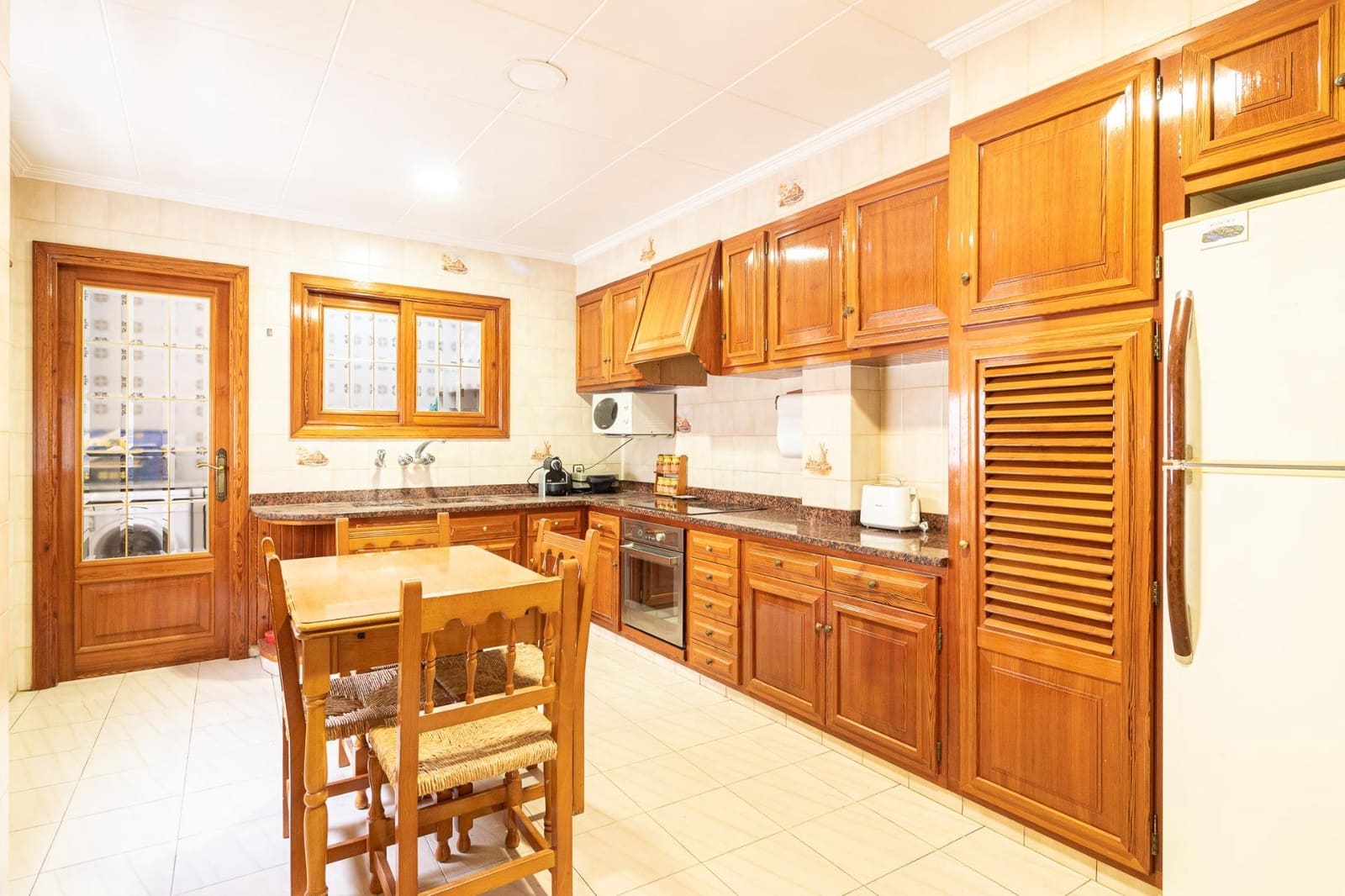 Casa de 3 habitaciones en Carlet en venta con garaje - 190.000 € (Ref: 9462503)