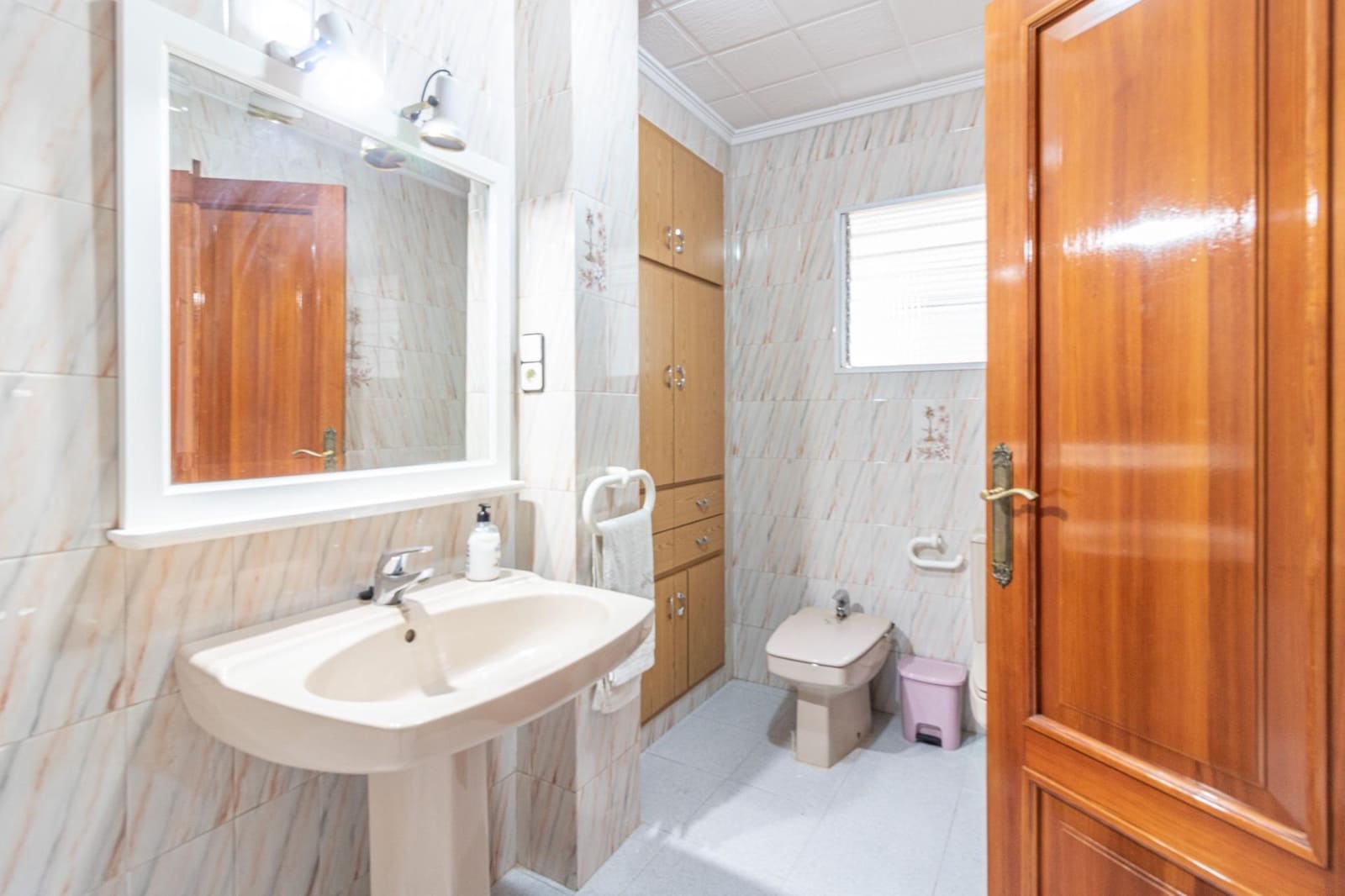 Casa de 3 habitaciones en Carlet en venta con garaje - 190.000 € (Ref: 9462503)