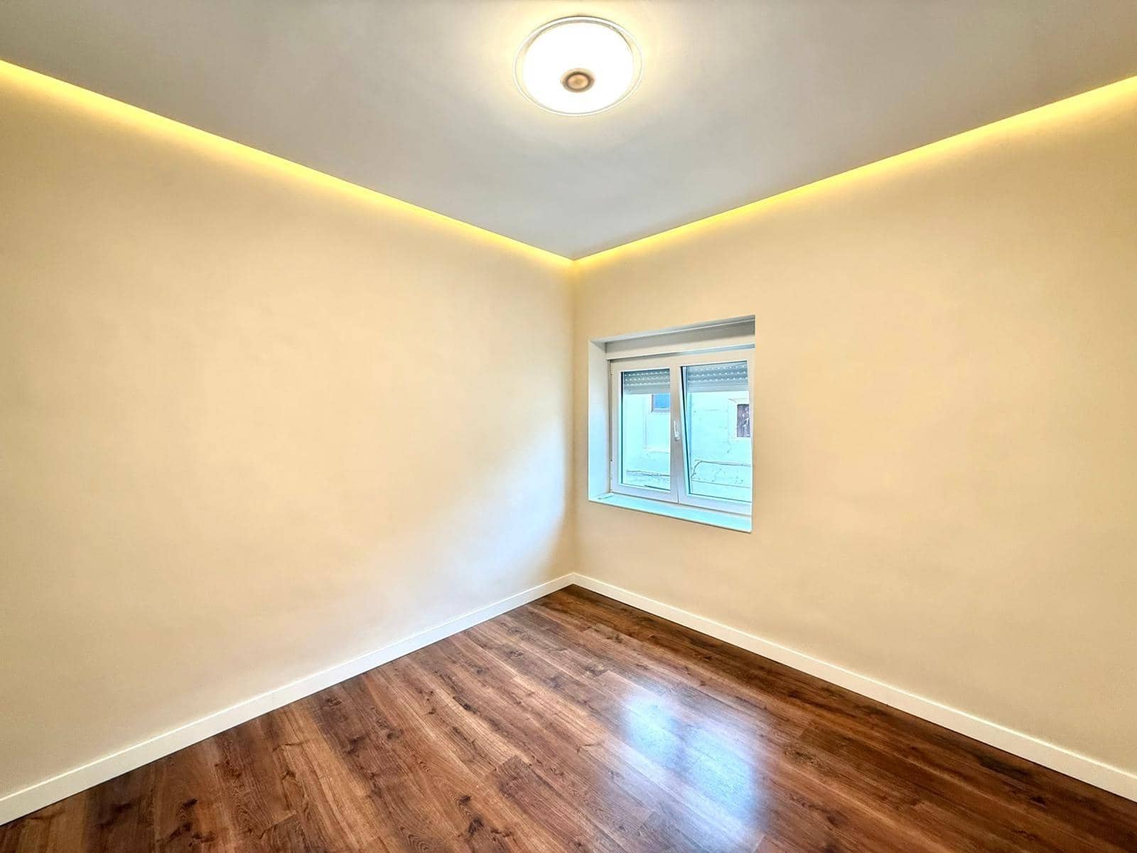 3 quarto Apartamento para venda em Carcaixent - 129 000 € (Ref: 9465867)