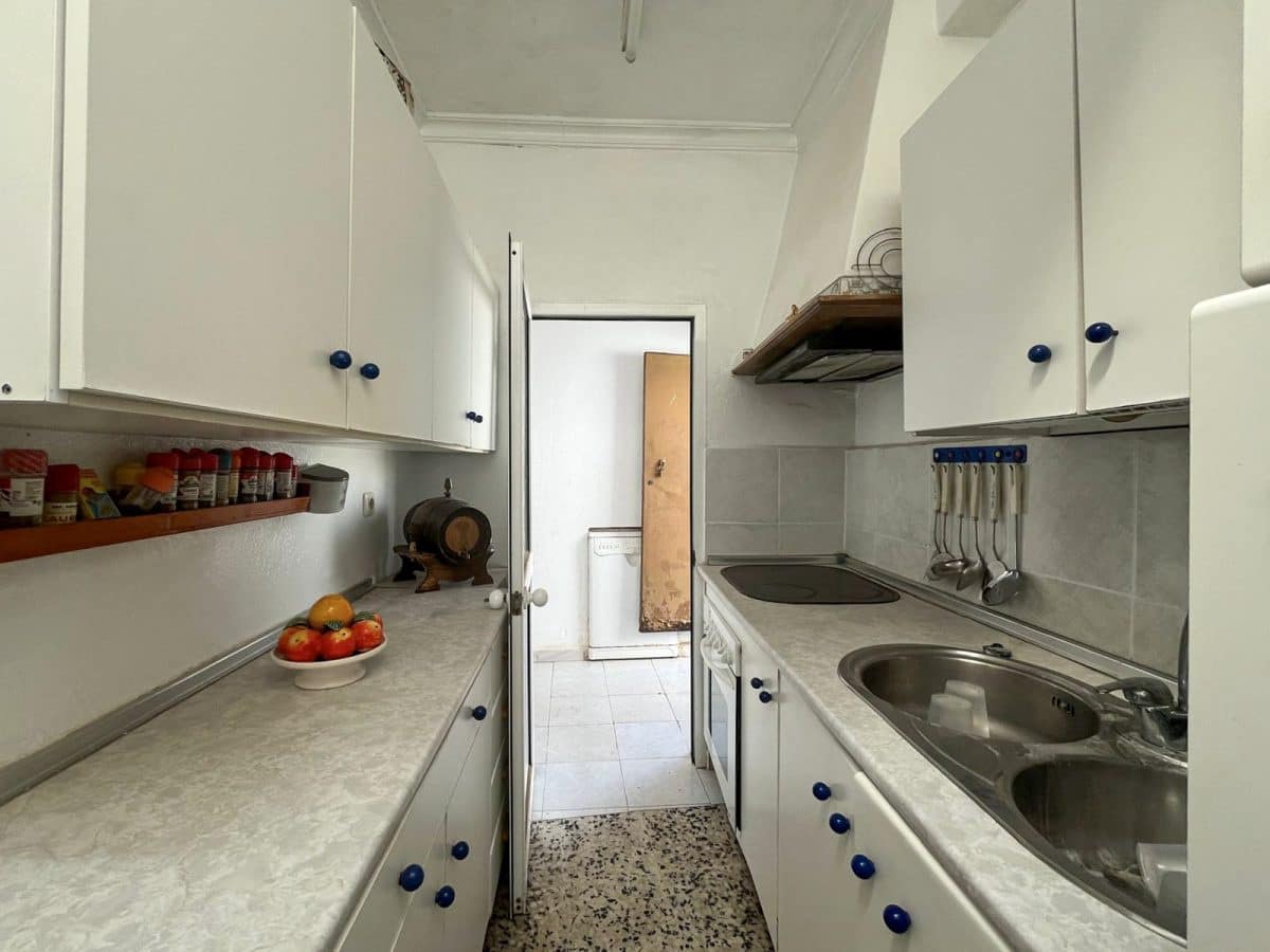5 bedroom Townhouse for sale in El Gastor with garage - € 199,995 (Ref: 10111510)