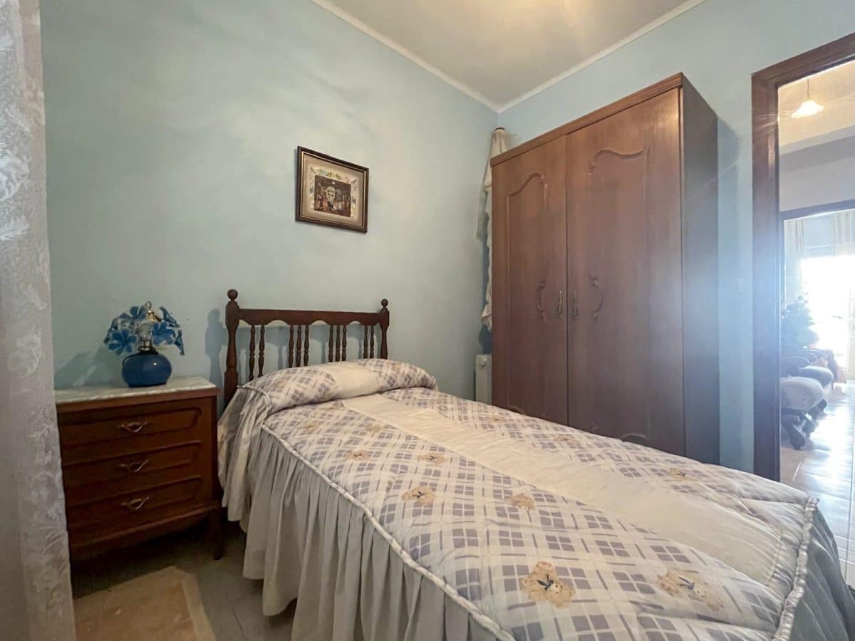 5 bedroom Townhouse for sale in El Gastor with garage - € 199,995 (Ref: 10111510)