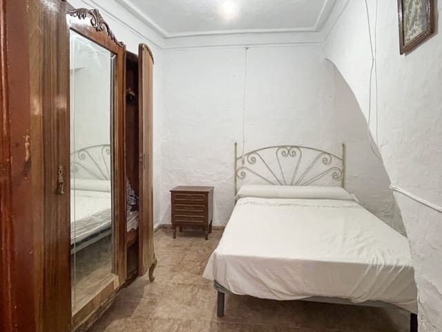 5 soverom Hus til salgs i Olvera - € 89 999 (Ref: 10153111)