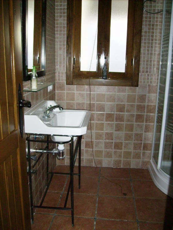 2 bedroom Townhouse for sale in Olvera - € 85,000 (Ref: 2027986)
