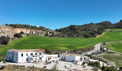 10 soverom Finca/Herregård til salgs i Pruna med svømmebasseng - € 1 500 000 (Ref: 2121027)