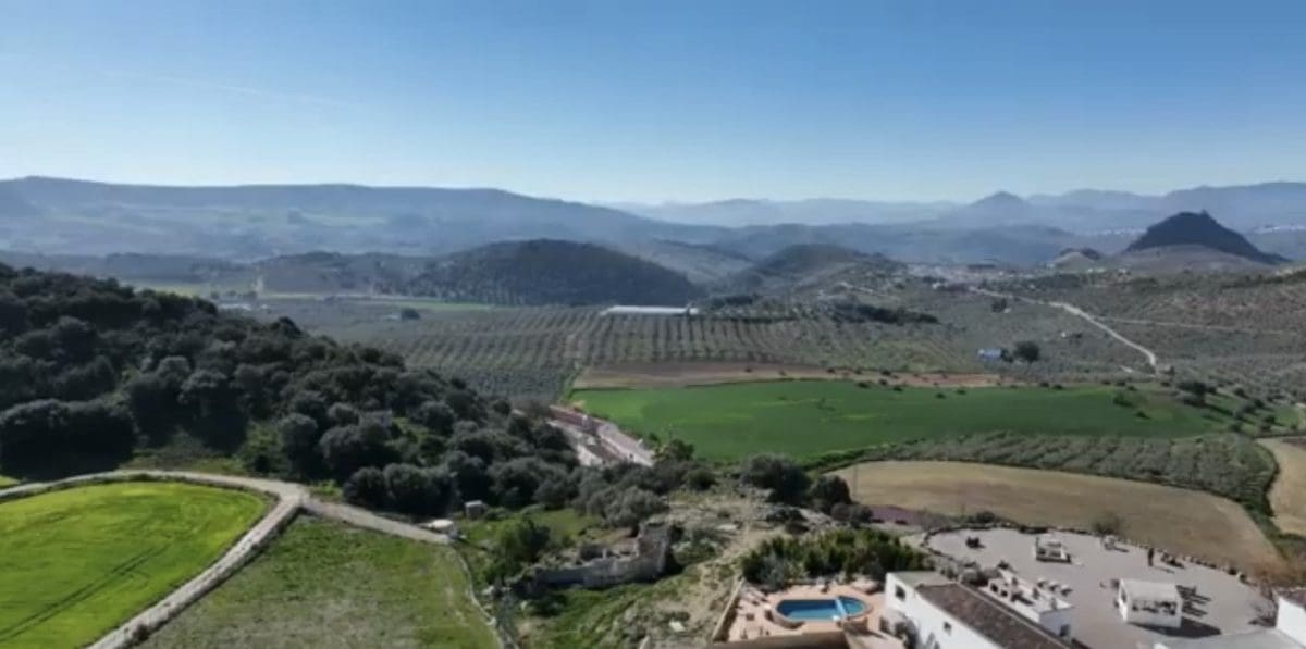 10 soverom Finca/Herregård til salgs i Pruna med svømmebasseng - € 1 500 000 (Ref: 2121027)