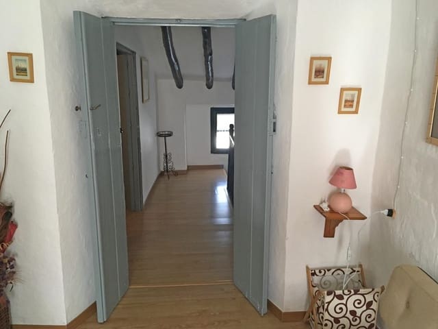 6 bedroom Finca/Country House for sale in Morón de la Frontera with pool - € 850,000 (Ref: 2179408)