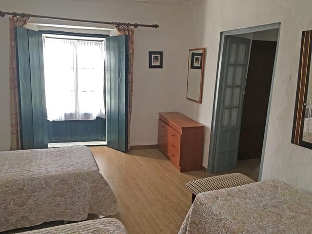 6 quarto Quinta/Casa Rural para venda em Morón de la Frontera com piscina - 850 000 € (Ref: 2179408)