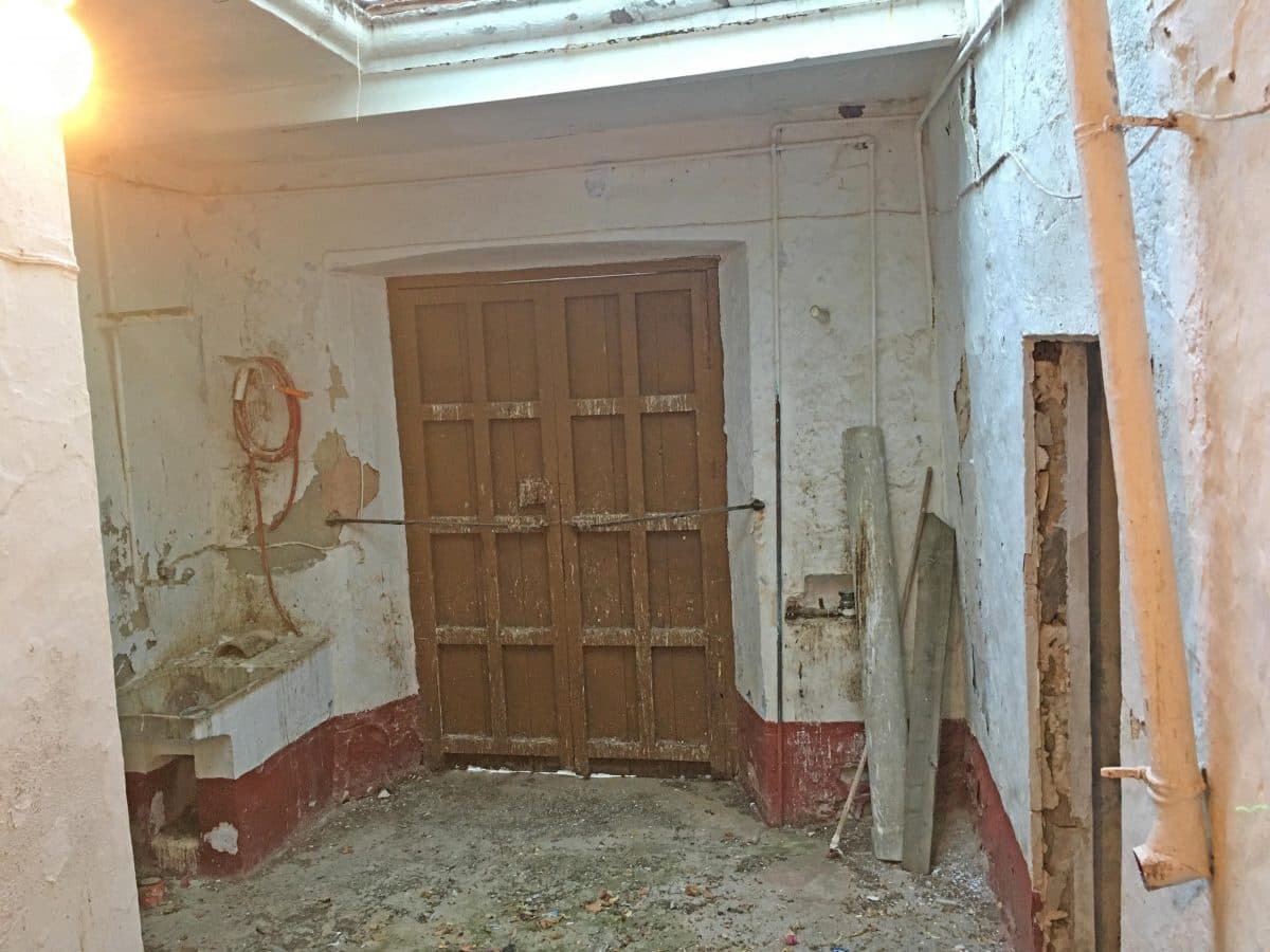 6 soveværelse Byhus til salg i Zahara de la Sierra - € 160.000 (Ref: 2180370)