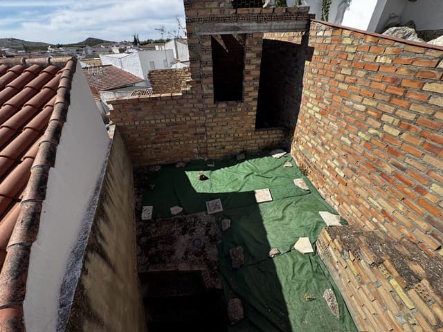 Grunde uden byggetilladelser til salg i Pruna - € 16.500 (Ref: 2184147)