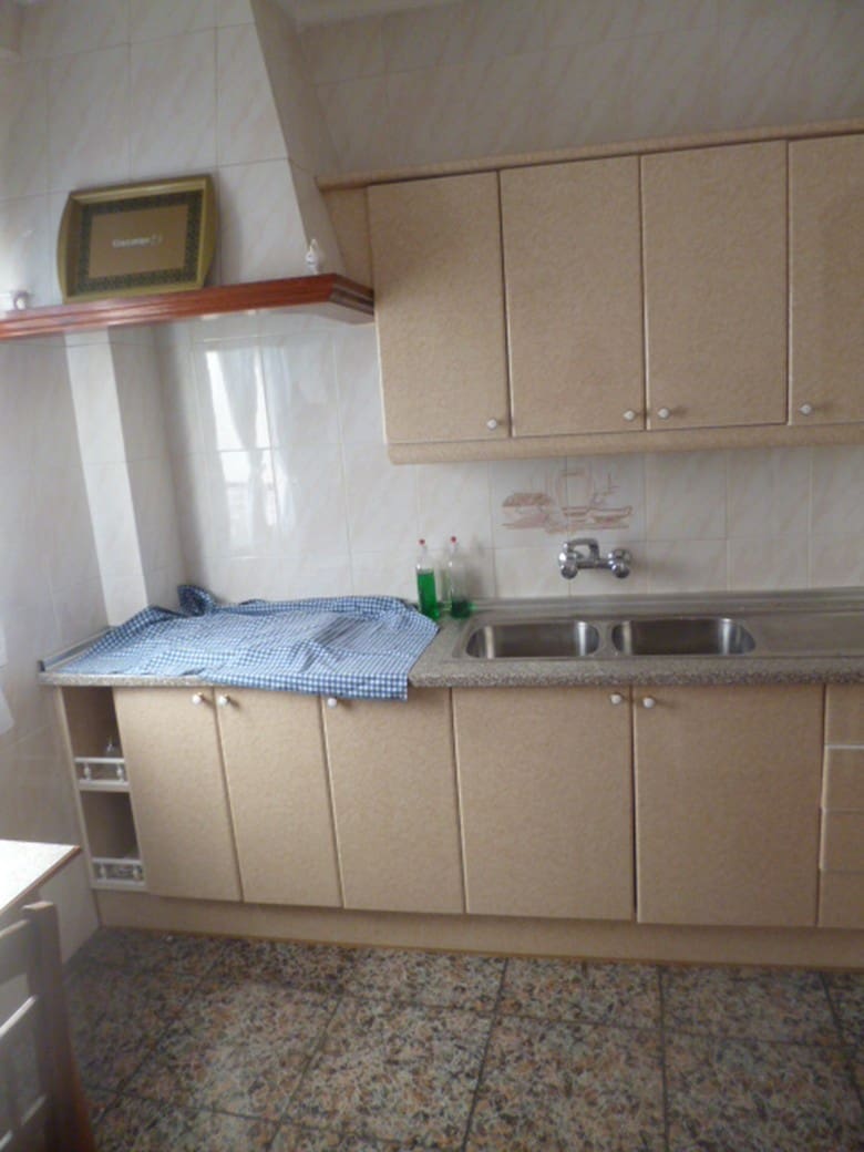 3 bedroom Townhouse for sale in Olvera - € 95,000 (Ref: 2295144)