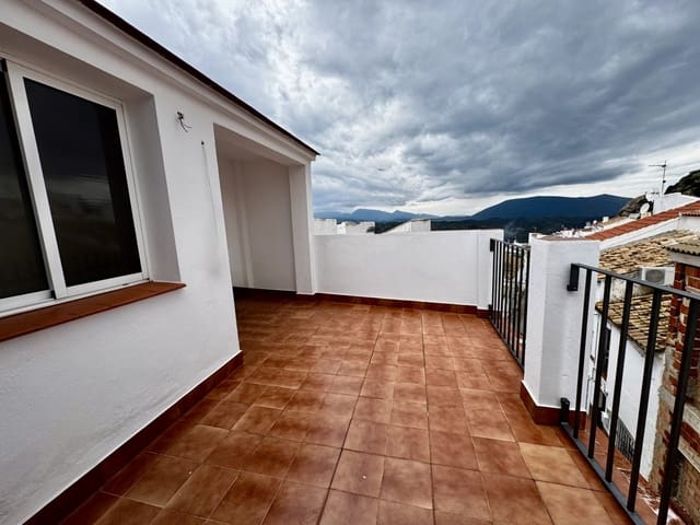 Casa en Olvera en venta - 48.500 € (Ref: 2314381)